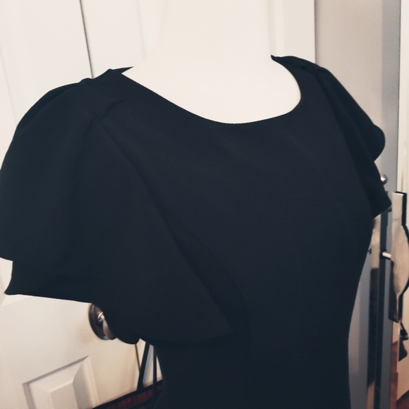 Simple Little Black Dress with Layered Shoulder S - Picture 2 of 7